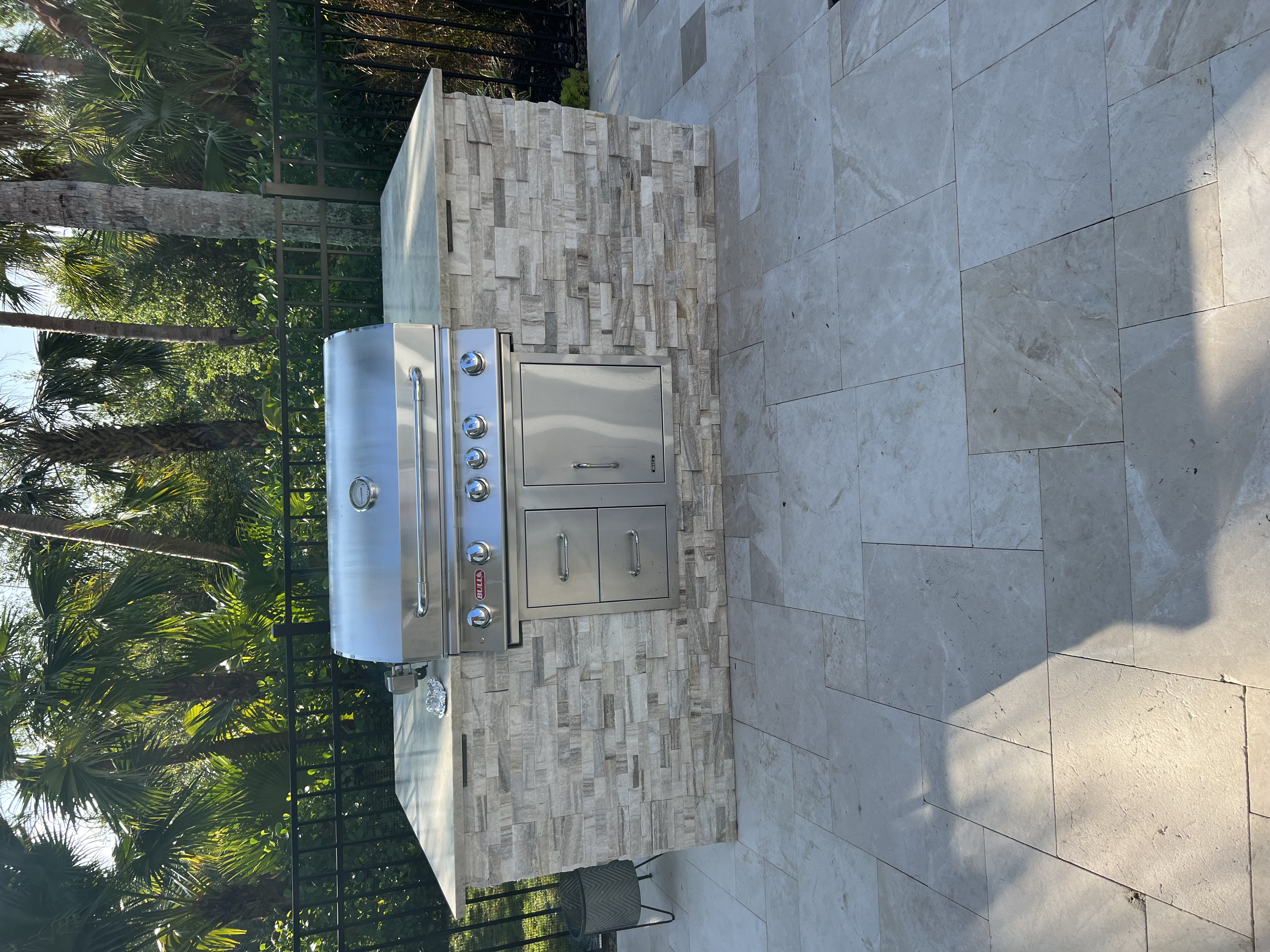 Outdoor Kitchen